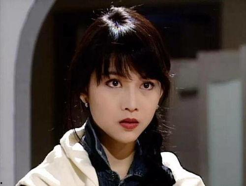 蔡少芬深夜吃瓜图片视频,娱乐圈的“瓜田”又热闹了