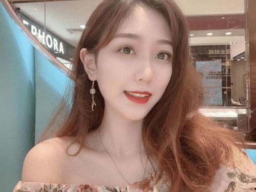 秀儿与妹妹抖音吃瓜视频,揭秘娱乐圈最新热点事件